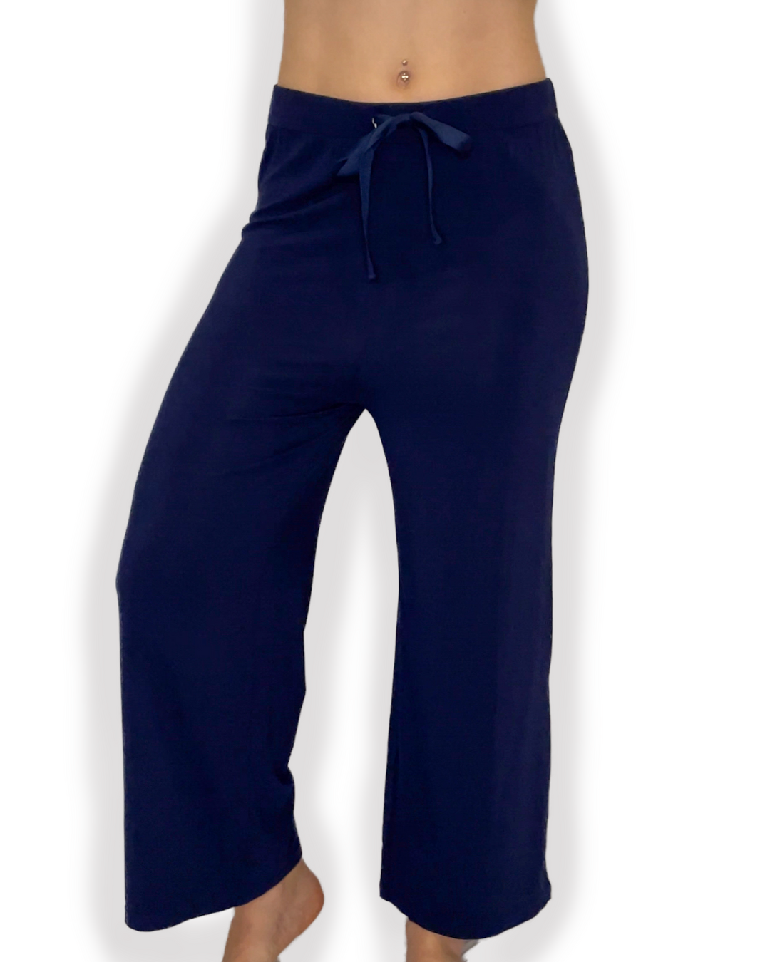 Stylish Blue Bamboo Capris by jiaandkate