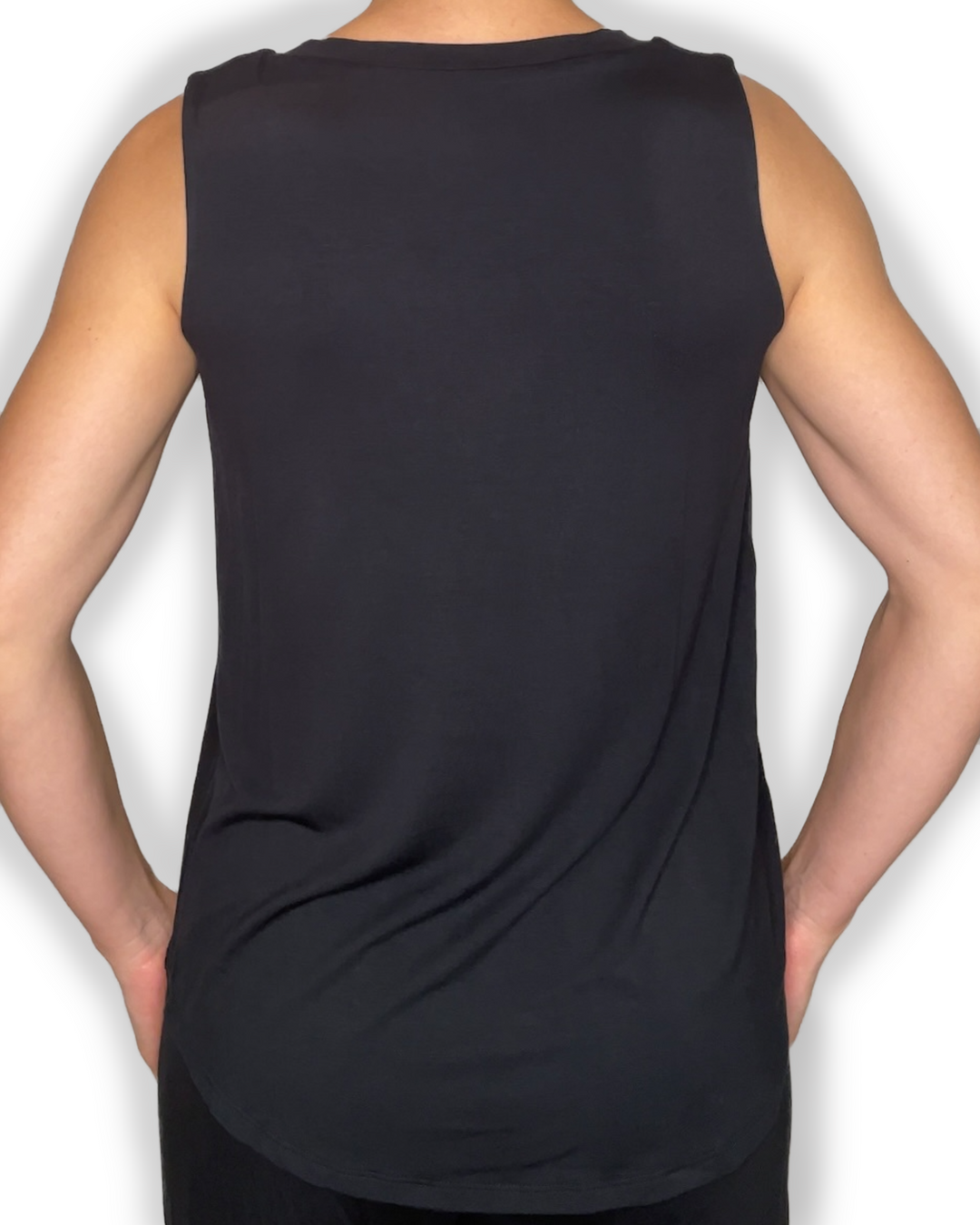 ◆as if calie◆ BACKSTRING SLEEVELESS TSHIRT BLACK CA24BSL00 Bra-Free “Ashley” Comfort Top with No-Elastic Cup Coverage