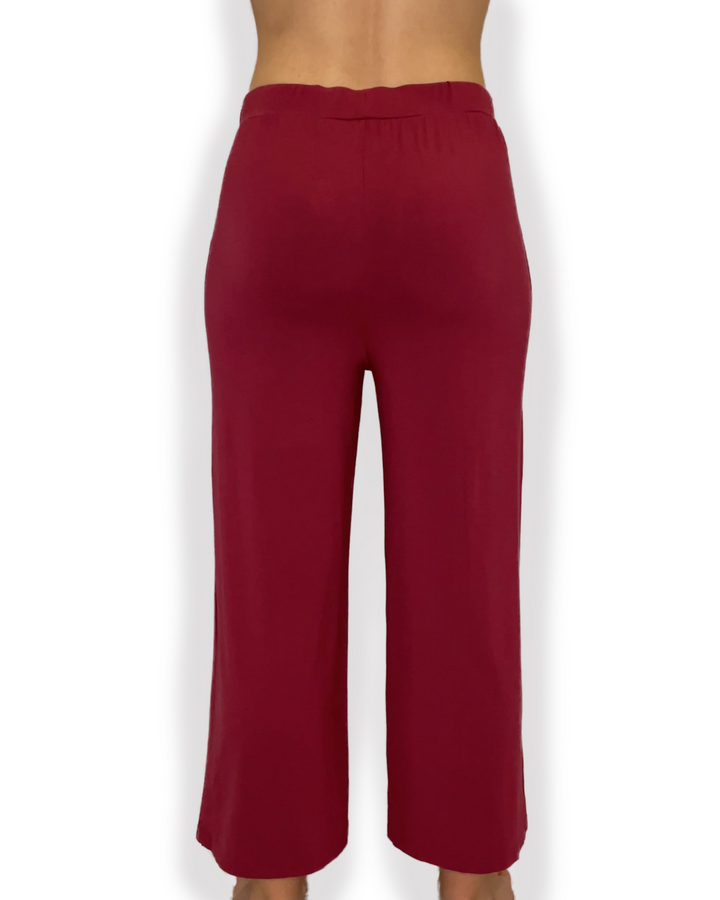 LUNA Bamboo Capri Pants Straight Hem – Jia+Kate LUNA Bamboo Capri Pants Straight Hem – Jia+Kate